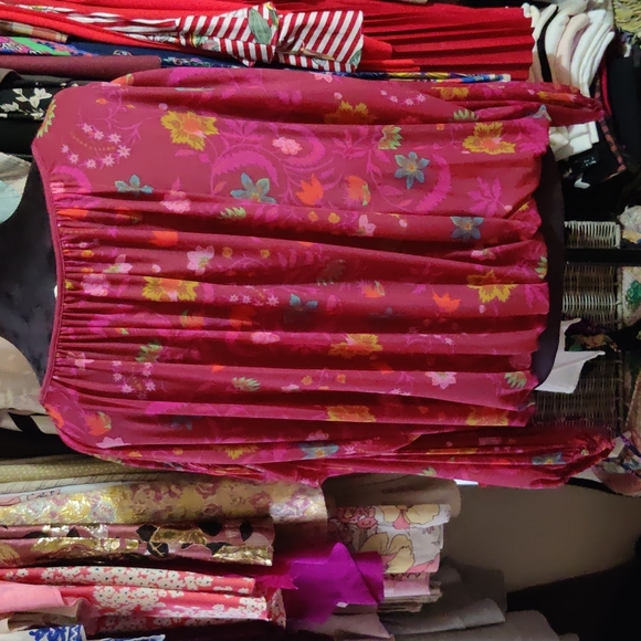 Free People 💗 Berry Combo Pink floral print ruffle accent puff sleeve top - Picture 7 of 10